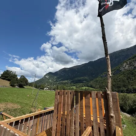 Caro, Source, 65 M2